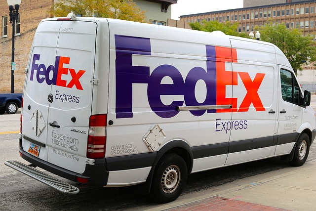 FedEx - alternative way of sending money to Thailand