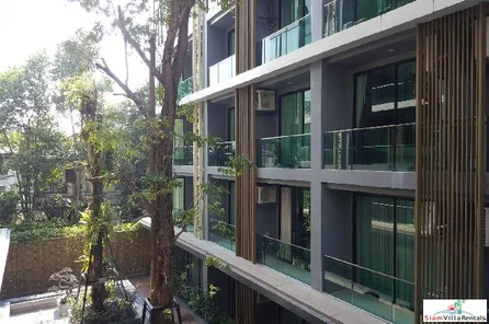 Large Modern Superior One Bedroom Close to the City in Suthep