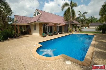 Six Bedroom Pool Villa for Sale in Ao Nam Mao with Separate One Bedroom Private Villa